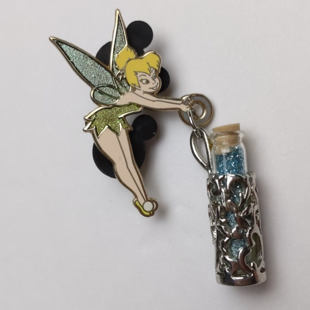GLITTER Tinkerbell Disney Pin!